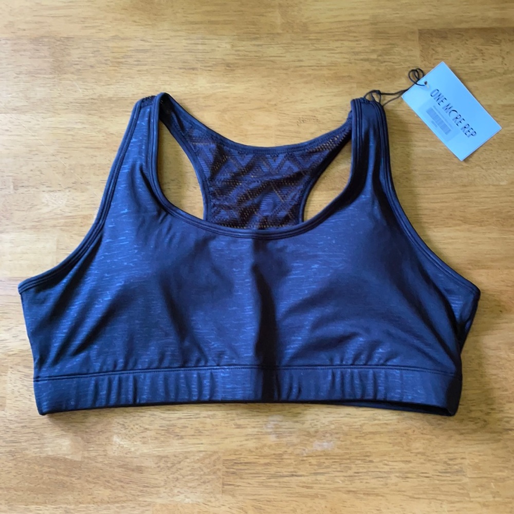 Zyia Active Black Bomber Bra Size NWT